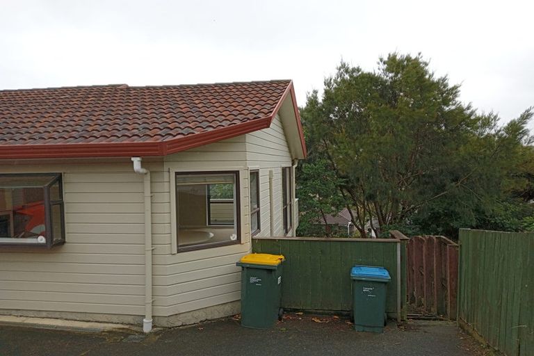 Photo of property in 32b Sailmaker Close, Whitby, Porirua, 5024