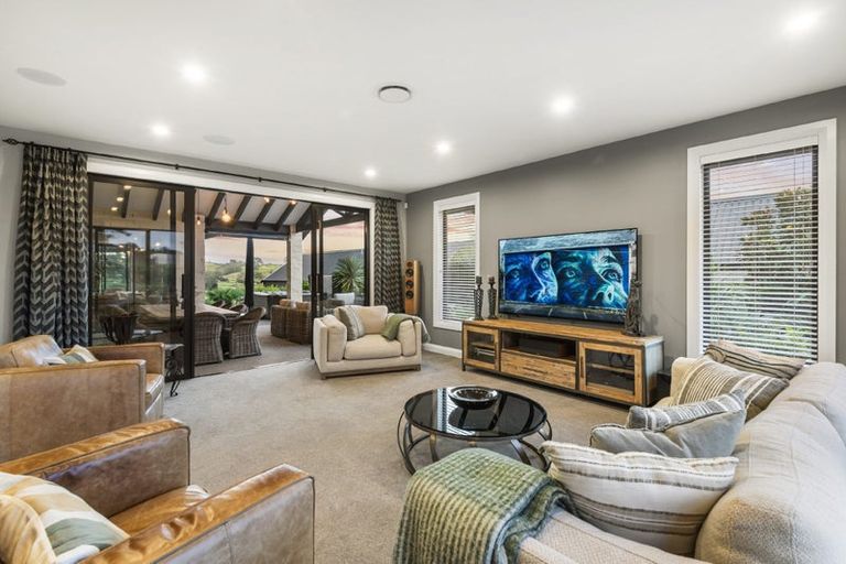 Photo of property in 67 Grayson Road, Wainui, Silverdale, 0992