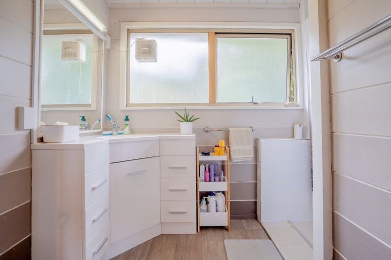 Photo of property in 35 Keilor Road, Otumoetai, Tauranga, 3110