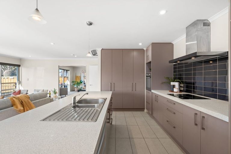 Photo of property in 6 Mimosa Lane, Yaldhurst, Christchurch, 8042