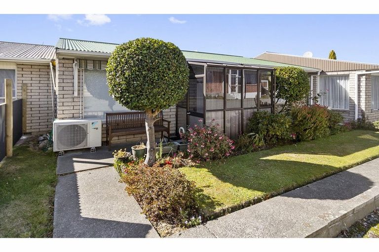 Photo of property in 2/16 Trafalgar Street, Maori Hill, Timaru, 7910