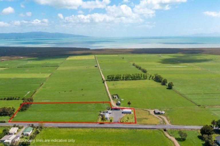Photo of property in 791 State Highway 25, Waitakaruru, Thames, 3576