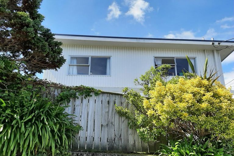 Photo of property in 1/3 Ngaio Gorge Road, Ngaio, Wellington, 6035