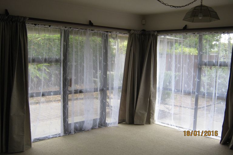 Photo of property in 255 Park Road, Hokowhitu, Palmerston North, 4410