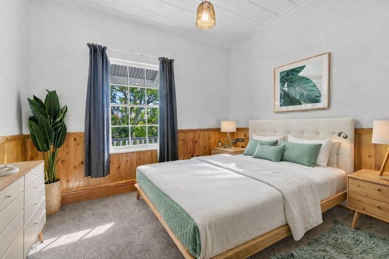 Photo of property in 40 Candia Road, Swanson, Auckland, 0614