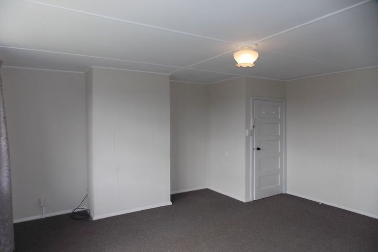 Photo of property in 3 Ngaire Street, Longburn, Palmerston North, 4412
