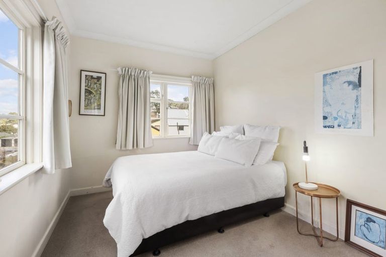 Photo of property in 41 Burma Road, Khandallah, Wellington, 6035