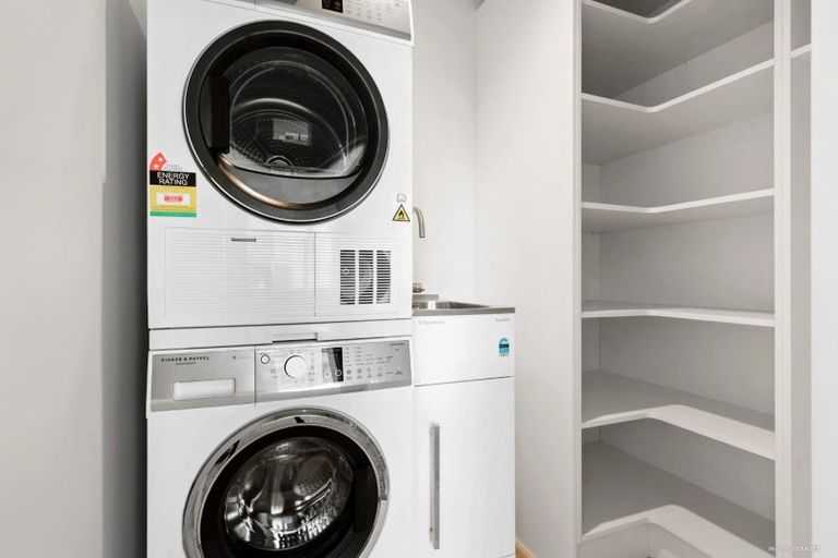 Photo of property in The Victor, 312/4 Bute Road, Browns Bay, Auckland, 0630