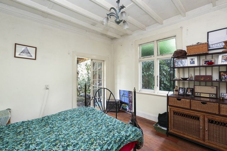 Photo of property in 49 Gaine Street, New Plymouth, 4310