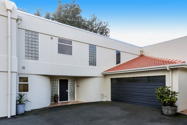 Photo of property in 14/120 Saint Aubyn Street, New Plymouth, 4310