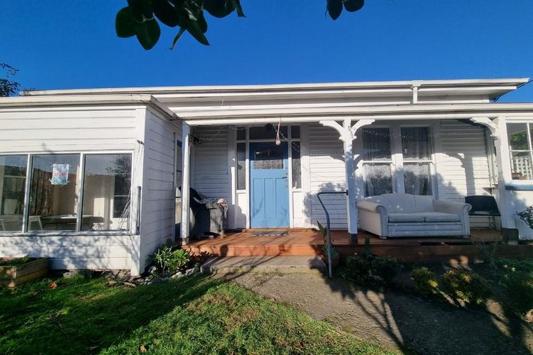 Photo of property in 13 Stoke Street, Sumner, Christchurch, 8081