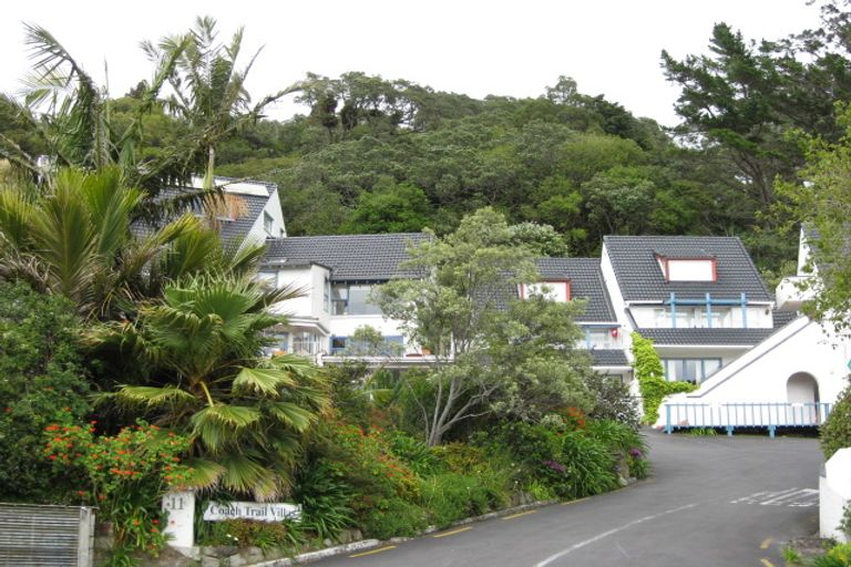 Photo of property in 2g Weranui Road, Waiwera, Orewa, 0994