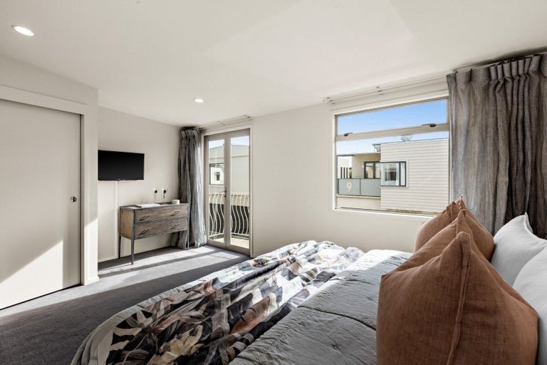 Photo of property in 18 Waghorne Street, Ahuriri, Napier, 4110