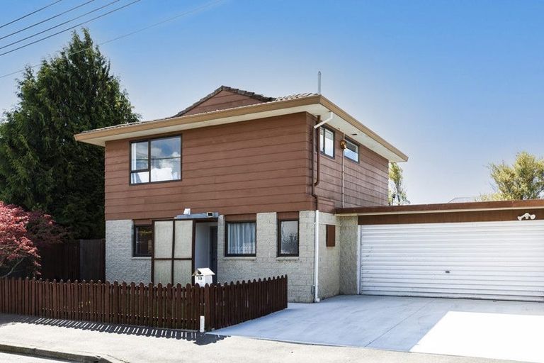 Photo of property in 19 Inglis Street, Phillipstown, Christchurch, 8011