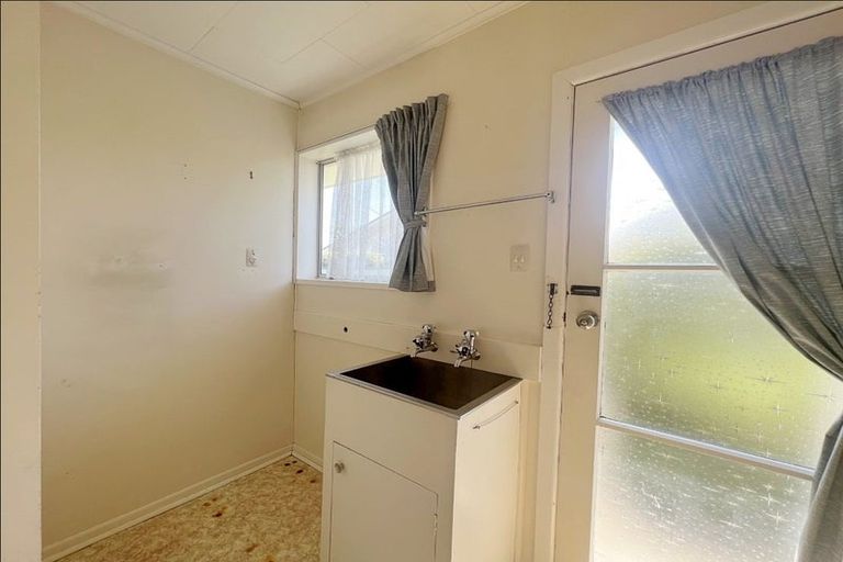 Photo of property in 20 Howden Road, Fairfield, Hamilton, 3214