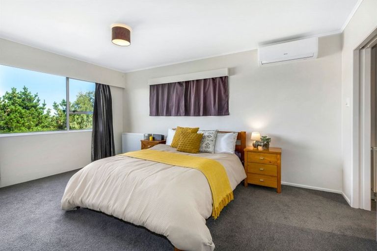 Photo of property in 40 Eskdale Road, Papakowhai, Porirua, 5024