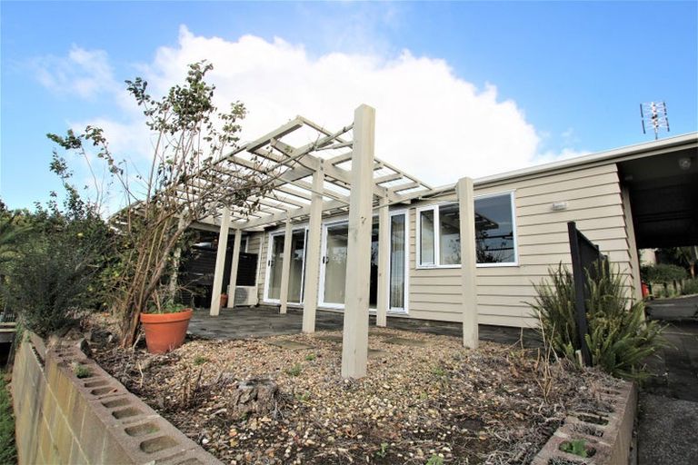 Photo of property in 5/37 Waipa Street, Birkenhead, Auckland, 0626