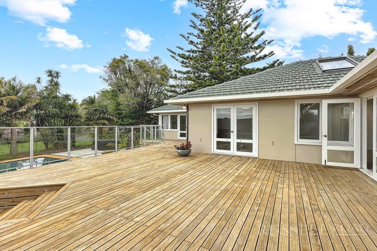Photo of property in 27 Pa Road, Kerikeri, 0230