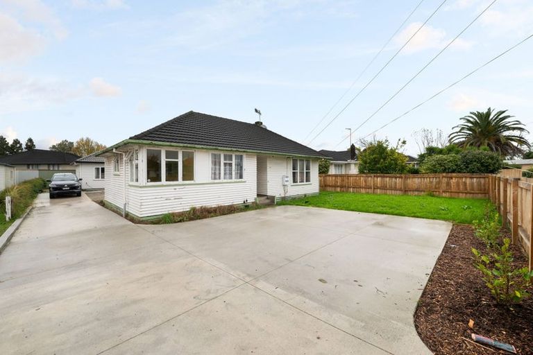 Photo of property in 46 Pollen Crescent, Melville, Hamilton, 3206