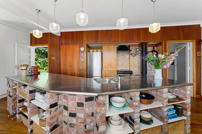 Photo of property in 1084 State Highway 1 South, Manakau, Levin, 5573