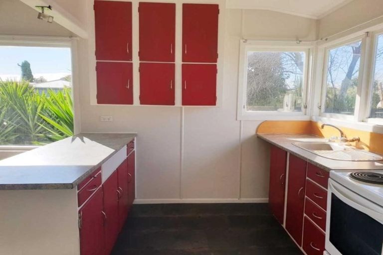 Photo of property in 51 Liverpool Crescent, Flaxmere, Hastings, 4120