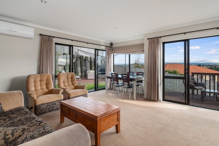 Photo of property in 6 Renner Place, Pyes Pa, Tauranga, 3112