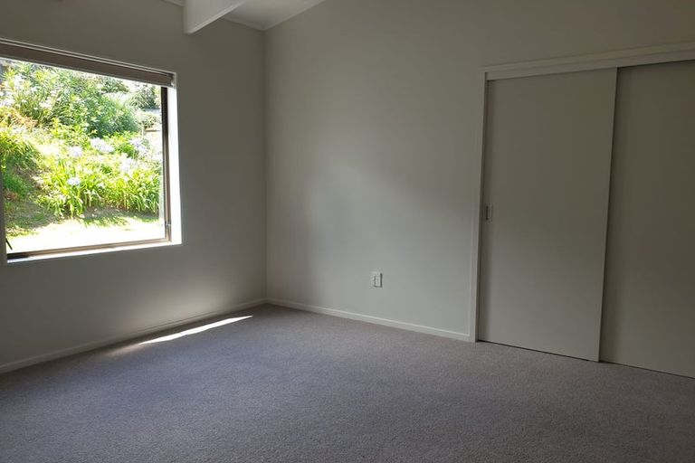 Photo of property in 127 Winara Avenue, Waikanae, 5036