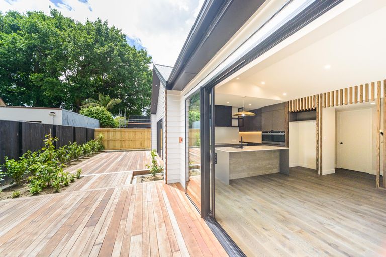 Photo of property in 41a Te Awe Awe Street, Hokowhitu, Palmerston North, 4410