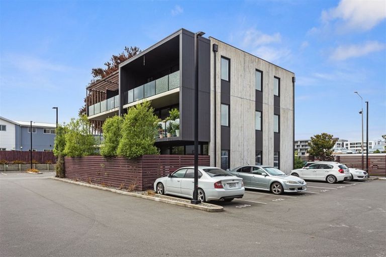 Photo of property in Leicester Executive Apartments, 211/282 Madras Street, Christchurch Central, Christchurch, 8011