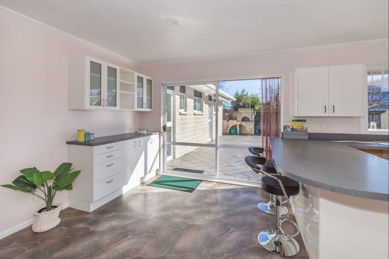 Photo of property in 31 Rimu Street, Levin, 5510