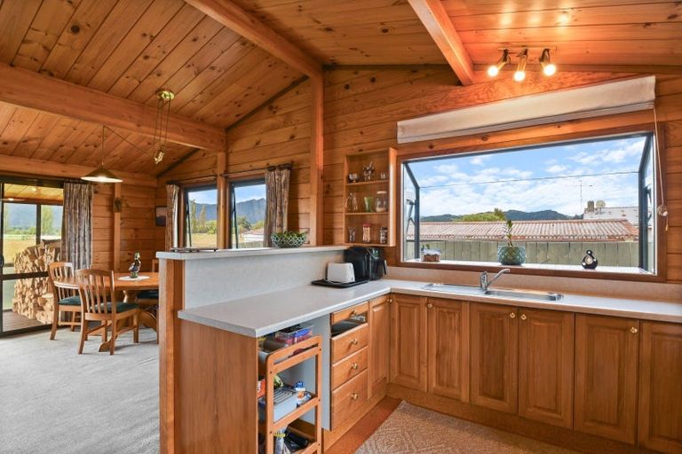 Photo of property in 8 Kahikatea Street, Murupara, 3025