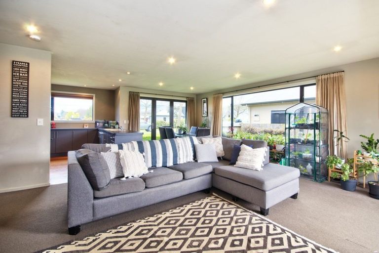 Photo of property in 7 Haddow's Place, Lake Hayes, Queenstown, 9304