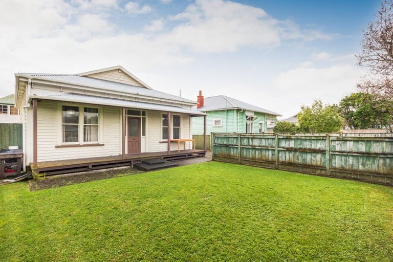 Photo of property in 527 Ferguson Street, Palmerston North, 4410