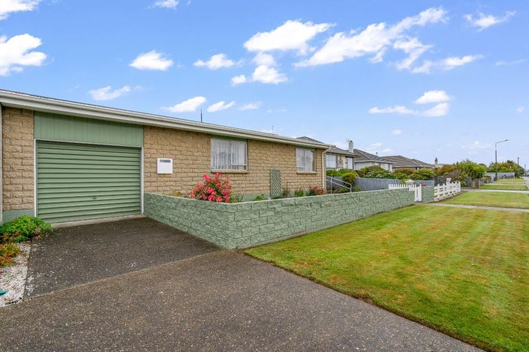 Photo of property in 8 Christina Street, Strathern, Invercargill, 9812