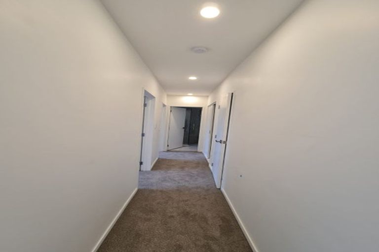 Photo of property in 14a Kotahitanga Street, Papakura, 2110