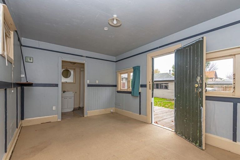 Photo of property in 374 College Street, Hokowhitu, Palmerston North, 4410