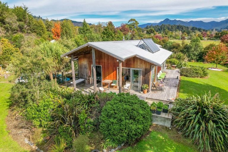 Photo of property in 1370 Motueka Valley Highway, Ngatimoti, Motueka, 7196