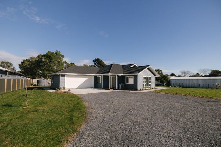 Photo of property in 9 Railway Terrace, Ohau, 5570