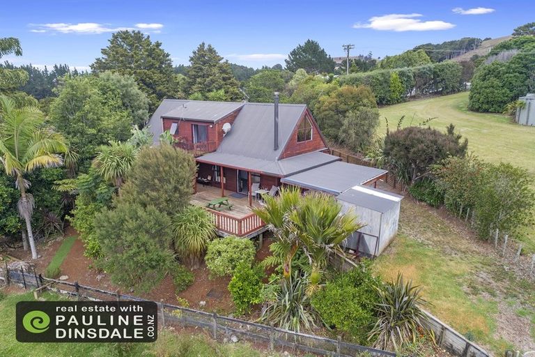 Photo of property in 84 Tudehope Road, Matarau, Kamo, 0185