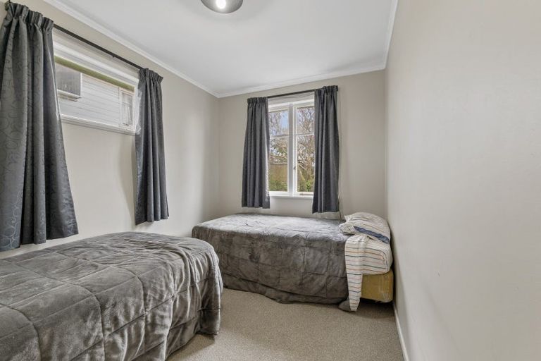 Photo of property in 75 Mould Street, Waitara, 4320