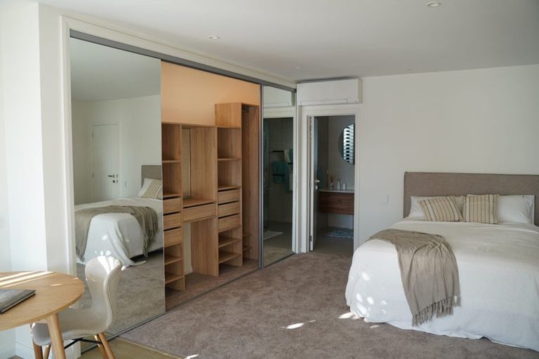 Photo of property in 10 Eric Price Avenue, Takapuna, Auckland, 0620