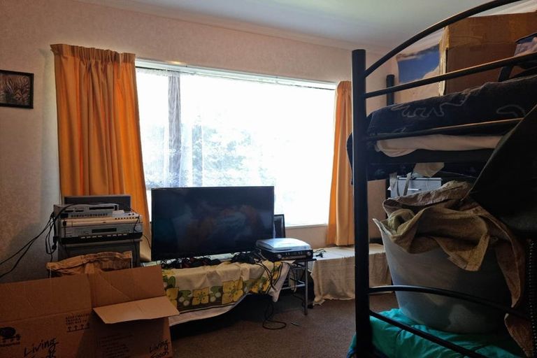 Photo of property in 7/2 Broadway, Waitara, 4320