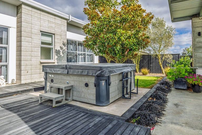 Photo of property in 21 Torbay Avenue, Huntingdon, Ashburton, 7774