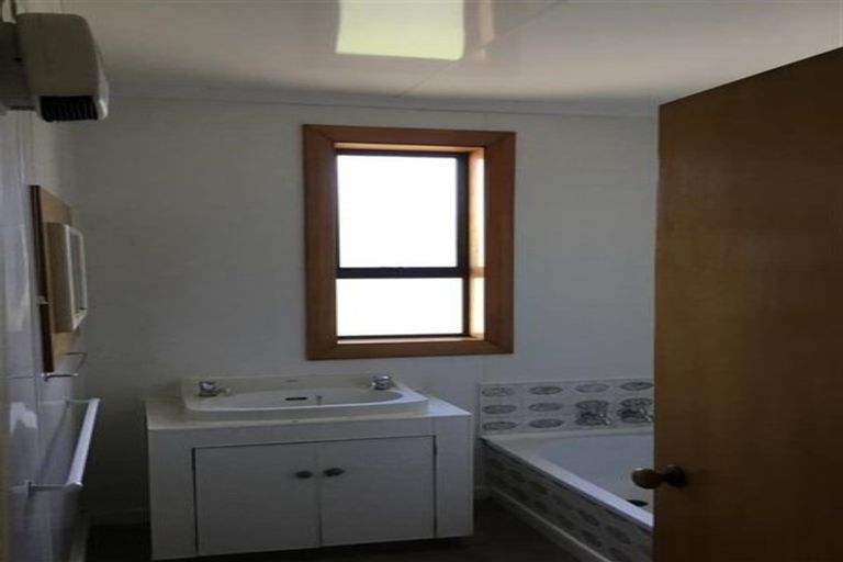 Photo of property in 18 Murray Street, Greymouth, 7805