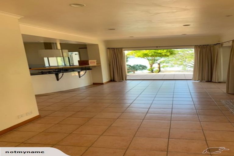 Photo of property in 83 Ferry Parade, Herald Island, Auckland, 0618