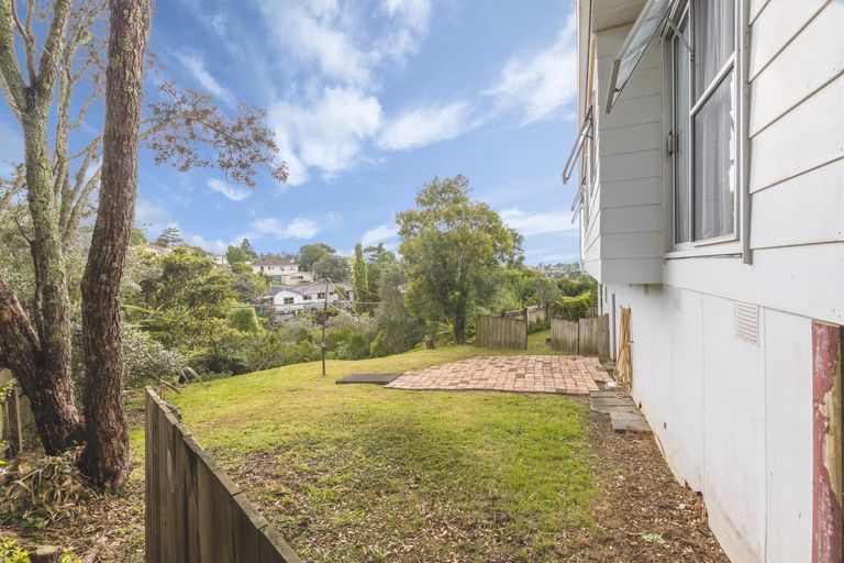 Photo of property in 27 Cedar Heights Avenue, Massey, Auckland, 0614