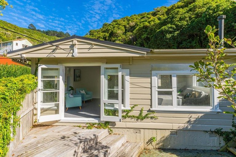 Photo of property in 104 Holloway Road, Aro Valley, Wellington, 6021