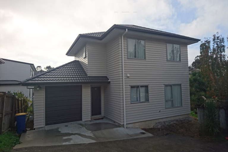 Photo of property in 14b Woodglen Road, Glen Eden, Auckland, 0602