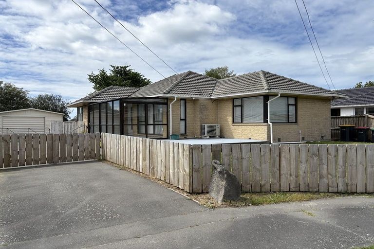 Photo of property in 8 Ariel Place, Aranui, Christchurch, 8061
