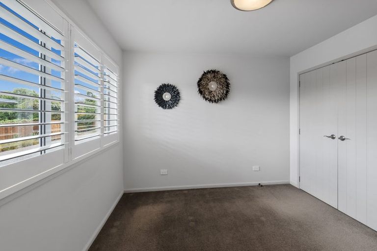 Photo of property in 1/9 Watea Road, Torbay, Auckland, 0630